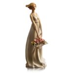 Статуэтка "Девушка с корзиной цветов", h-27см,  керамика