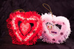 Валентинка сердечко-подвеска "I Lоve You", в подарочной упаковке, пенопласт/текстиль/стразы