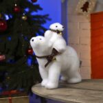 Рождественская фигура "Медведь и медвежонок",  26х12х27 см, 28 LED, фиксинг, работает от батареек, цвет свечения тёпло-белый