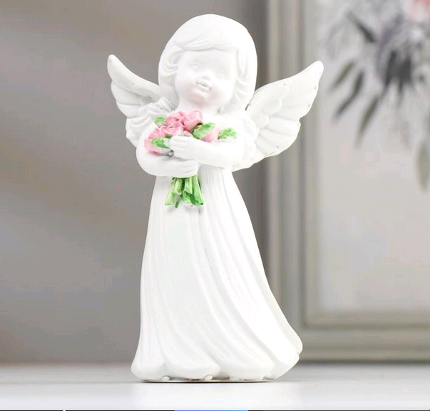Сувенир "Белоснежный ангел-девочка с охапкой роз", 14*7,5*7 см, полистоун